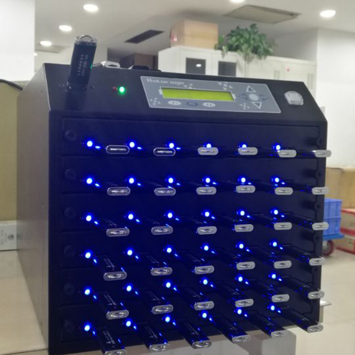 業(yè)級(jí)USB拷貝機(jī)1拖36盤拷貝機(jī)